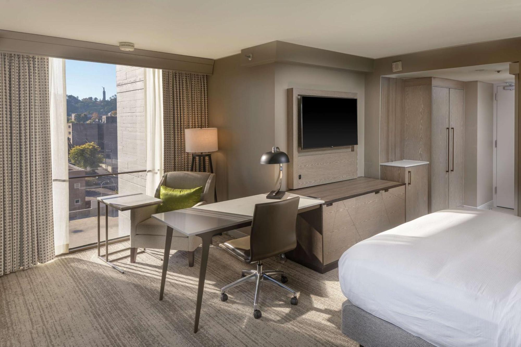 Hotel Hilton Birmingham Downtown At Uab Extérieur photo